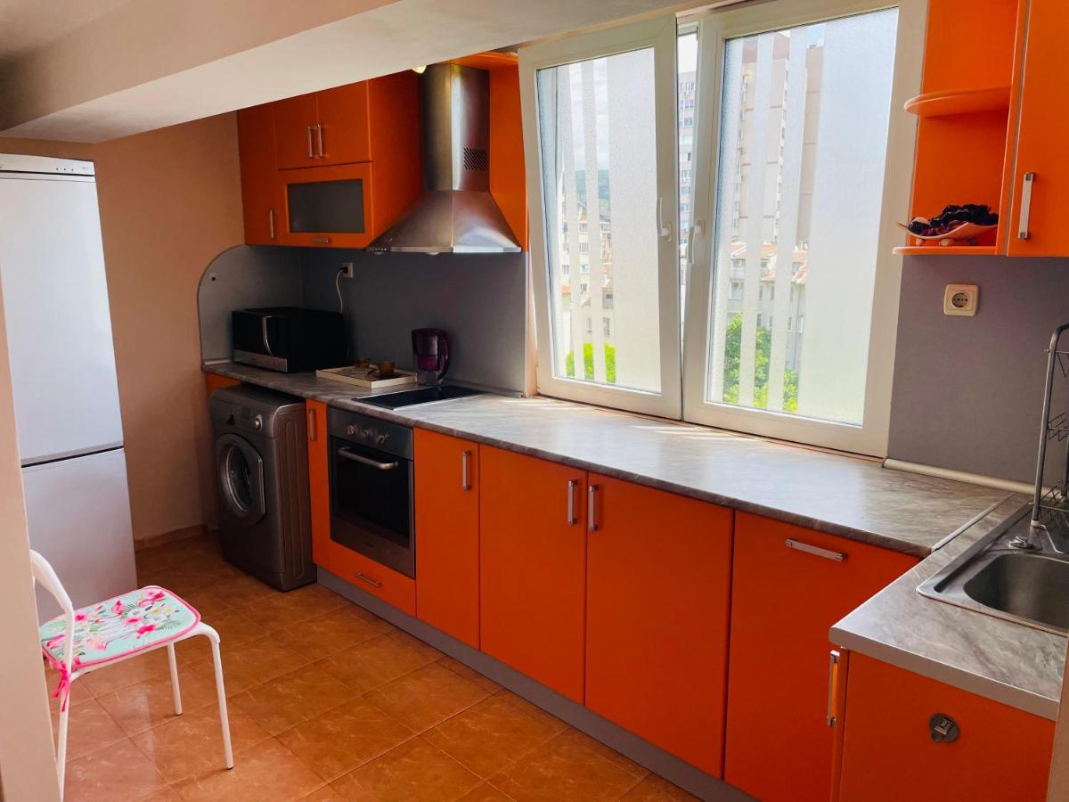 Sea View / Sea Garden Maisonette Варна Екстериор снимка